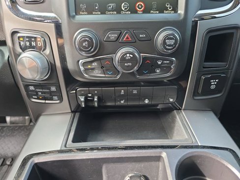 Used 2015 RAM 1500 Sport w/ Ignition Orange Sport Package image 17