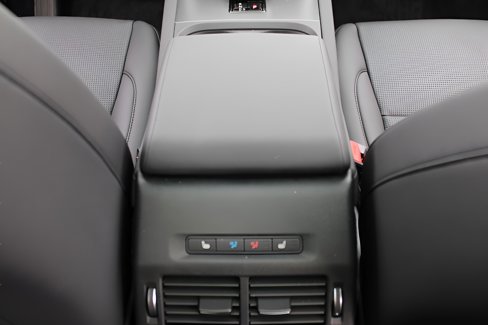 Certified 2025 Land Rover Discovery Sport S image 18