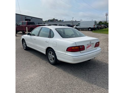 Used 1998 Toyota Avalon XLS image 3