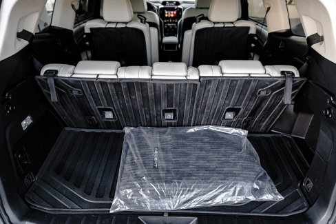 Used 2022 Subaru Ascent Limited image 7
