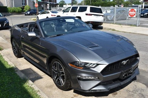 Used 2023 Ford Mustang Premium image 4