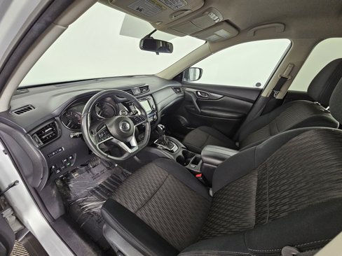 Used 2018 Nissan Rogue SV image 26