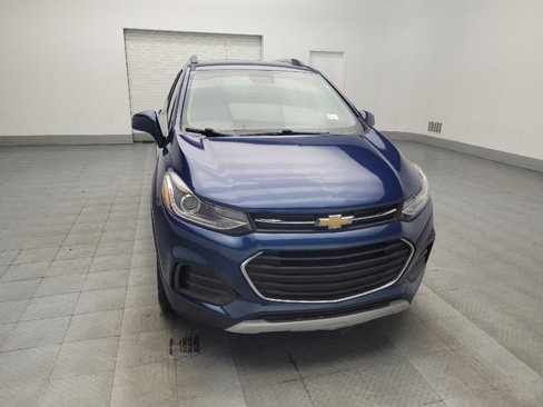 Used 2020 Chevrolet Trax LT w/ Driver Confidence Package image 14