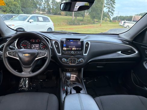 Used 2023 Chevrolet Malibu LT image 18