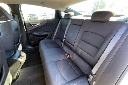 Used 2022 Chevrolet Malibu LT image 26