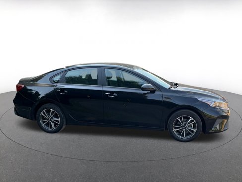 Used 2024 Kia Forte LXS image 15