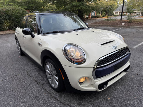 Used 2018 MINI Cooper S image 12