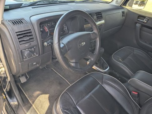 Used 2006 HUMMER H3 image 10
