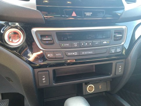 Used 2018 Honda Ridgeline Black Edition image 13