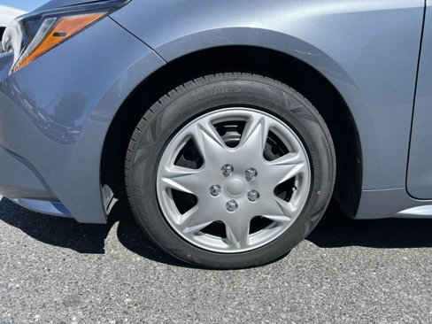 Used 2020 Toyota Corolla LE image 12