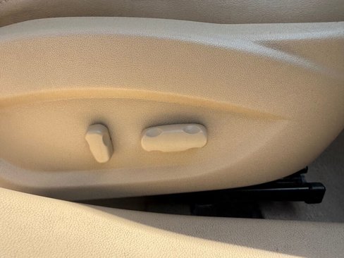 Used 2012 Buick LaCrosse Premium w/ Entertainment Package image 30