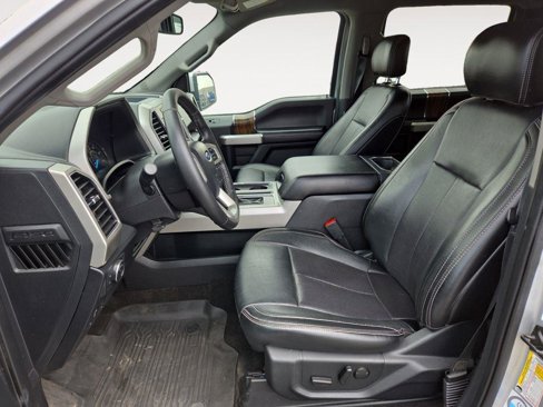 Used 2019 Ford F150 Lariat w/ FX4 Off-Road Package image 16