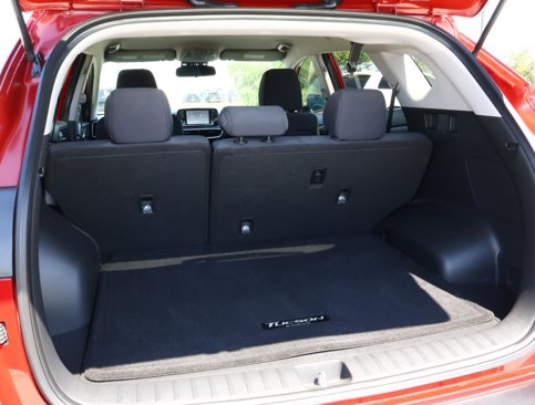 Used 2021 Hyundai Tucson SE w/ Cargo Package image 20