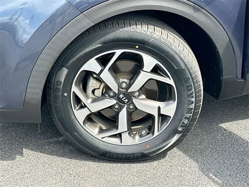 Used 2022 Kia Sportage LX image 28