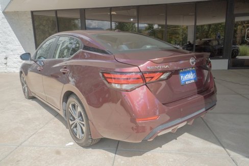 Used 2020 Nissan Sentra SV image 5