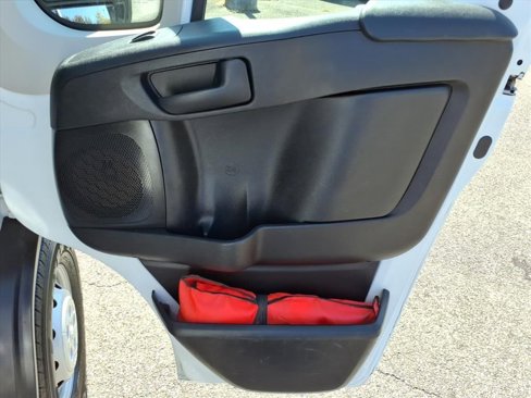 Used 2022 RAM ProMaster 2500 image 17