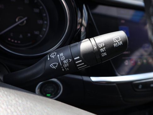 Used 2021 Buick Encore GX Select image 19
