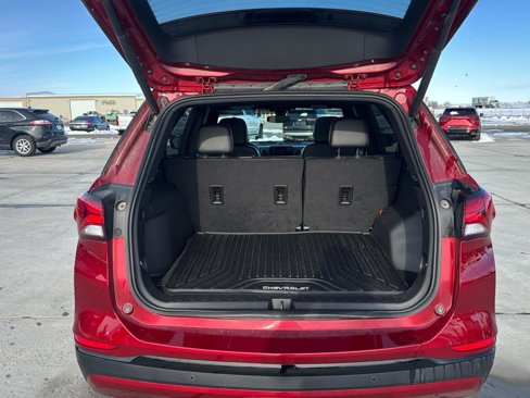 Used 2024 Chevrolet Equinox RS w/ RS Leather Package image 5