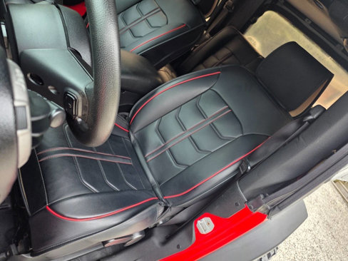 Used 2013 Jeep Wrangler Sport image 12