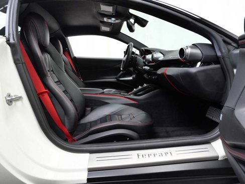 Certified 2019 Ferrari 812 Superfast image 13