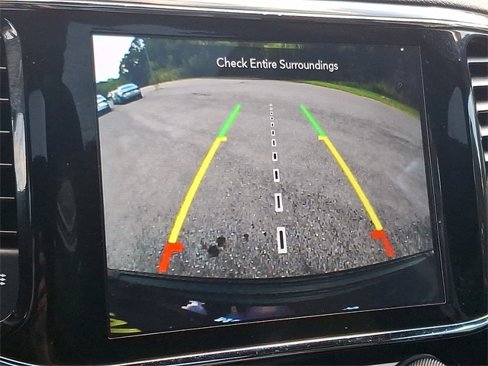 Used 2020 Jeep Grand Cherokee Altitude image 18