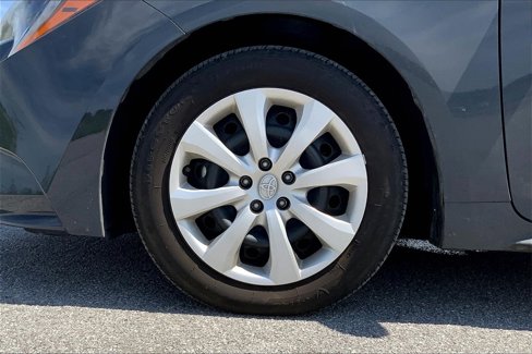 Certified 2024 Toyota Corolla LE image 10