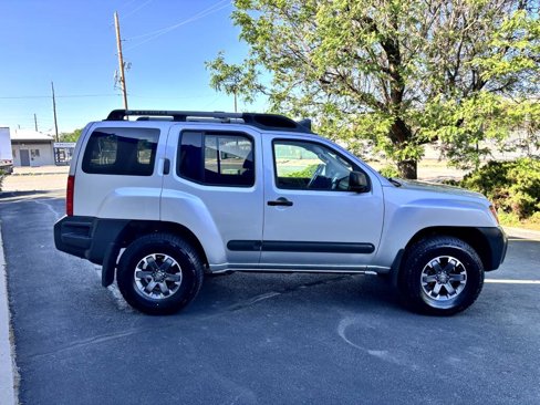 Used 2015 Nissan Xterra PRO-4X w/ Pro-4x Leather Package image 9