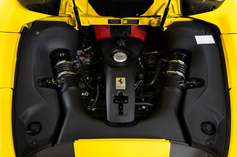 Certified 2021 Ferrari F8 Tributo image 40