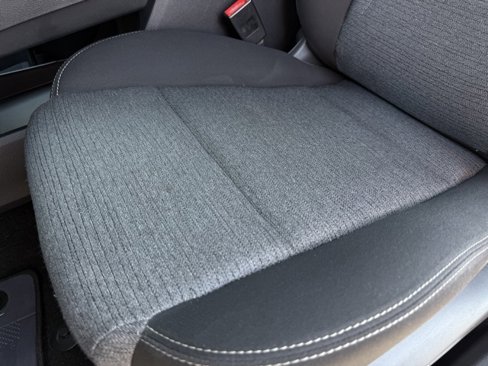 Used 2023 Nissan Rogue SV image 23