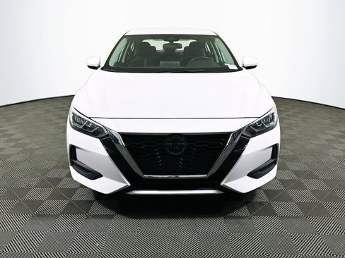 Used 2021 Nissan Sentra SV image 3