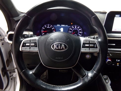 Used 2020 Kia Telluride SX w/ SX Prestige Package image 26