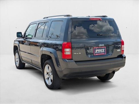 Used 2016 Jeep Patriot Latitude image 8