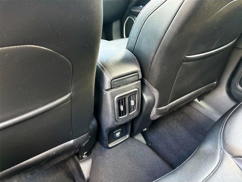 Used 2020 Jeep Compass Latitude w/ Cold Weather Group image 29