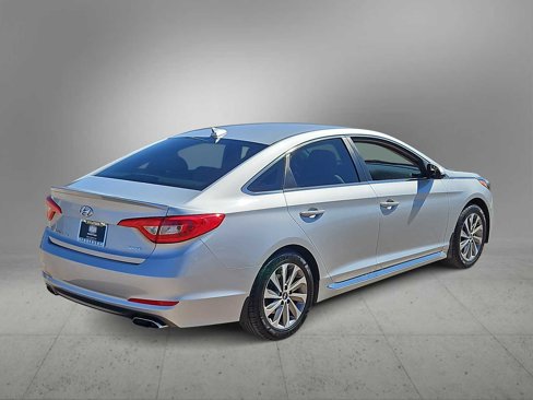 Used 2017 Hyundai Sonata Sport image 8