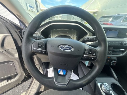 Used 2022 Ford Escape S image 11