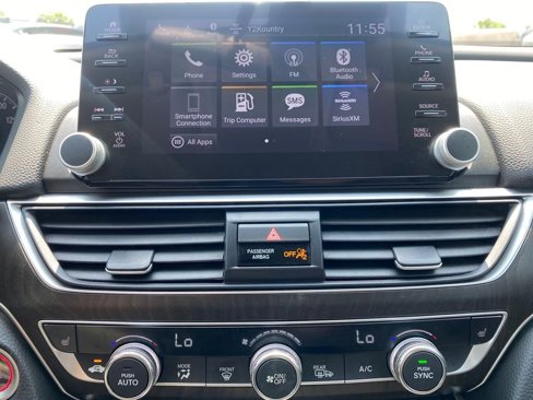 Used 2020 Honda Accord EX image 36