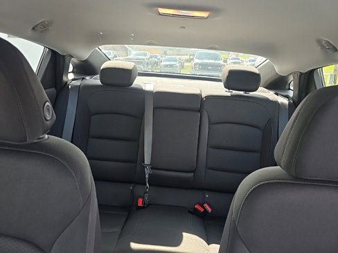 Used 2024 Chevrolet Malibu LT image 15