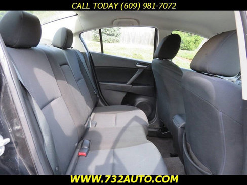 Used 2010 MAZDA MAZDA3 i Touring image 28