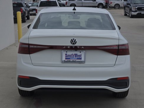 New 2025 Volkswagen Jetta Sport image 5