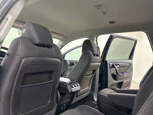 Used 2017 Chevrolet Traverse LT image 27