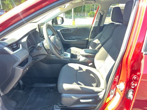 Certified 2022 Toyota RAV4 LE image 17