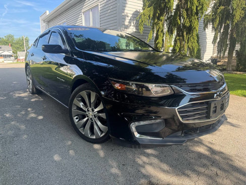 Used 2017 Chevrolet Malibu Premier w/ Premier Sun and Wheel Package image 2