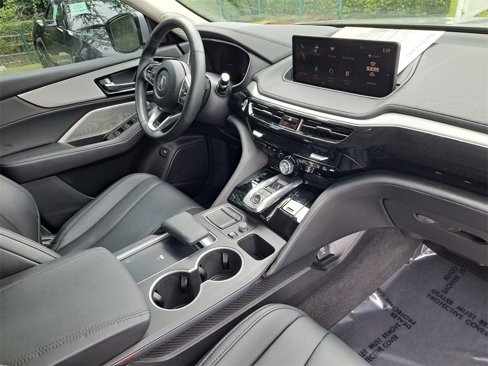 Used 2023 Acura MDX FWD image 15