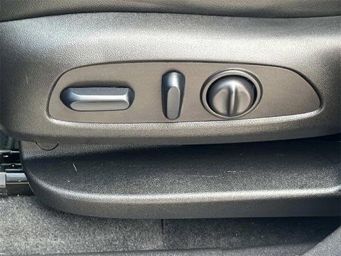 Used 2024 Chevrolet Equinox RS image 11