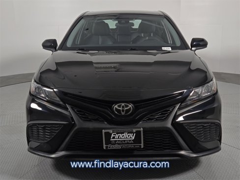 Used 2021 Toyota Camry SE image 8