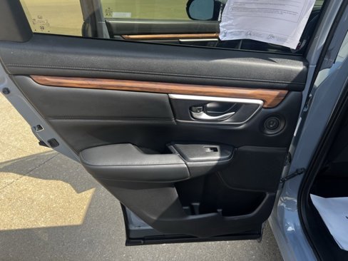 Used 2021 Honda CR-V Touring image 24