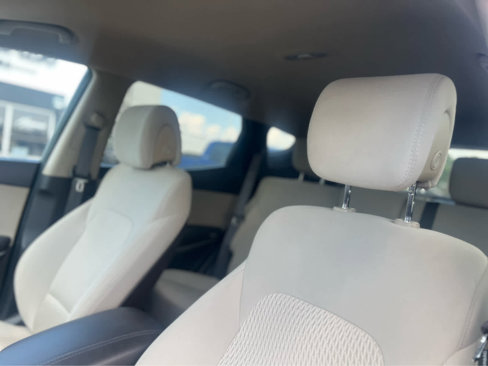 Used 2016 Hyundai Santa Fe Sport w/ Option Group 02 image 15