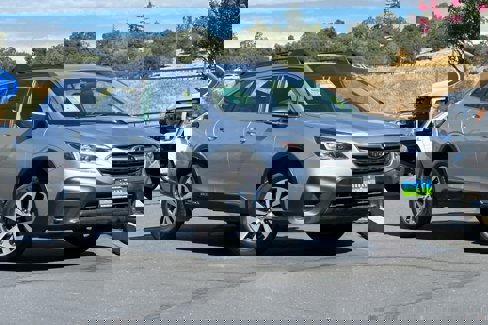 Used 2021 Subaru Outback image 2