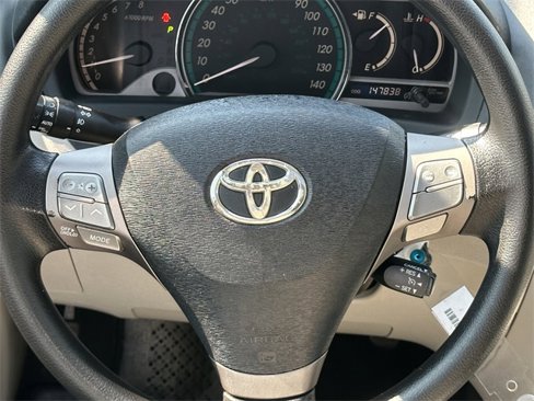 Used 2010 Toyota Venza image 11