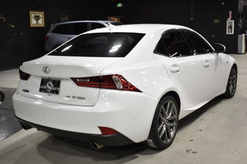 Used 2016 Lexus IS 350 AWD image 7